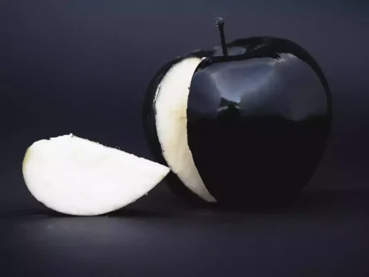 Black Diamond Apple