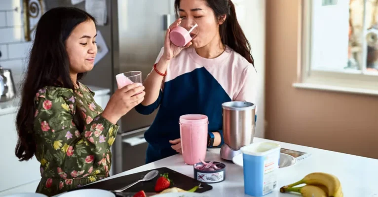 Is It a Good Idea to Drink a Protein Shake for Breakfast